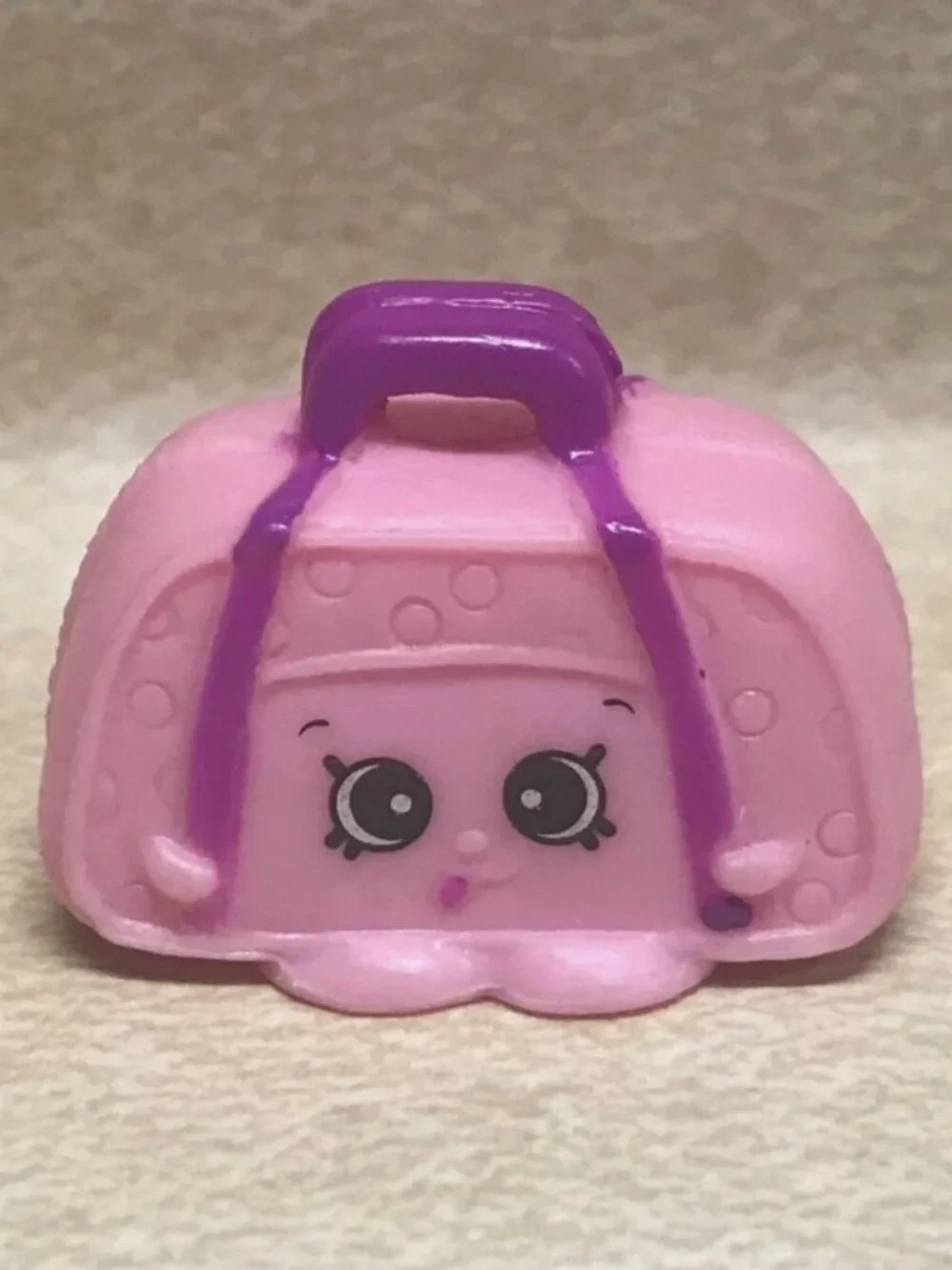 EXCLUSIVE Series 4 Exclusive Olive Overnight Bag Shopkins